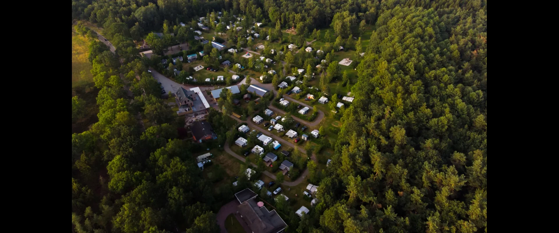 Luchtfoto camping de berken